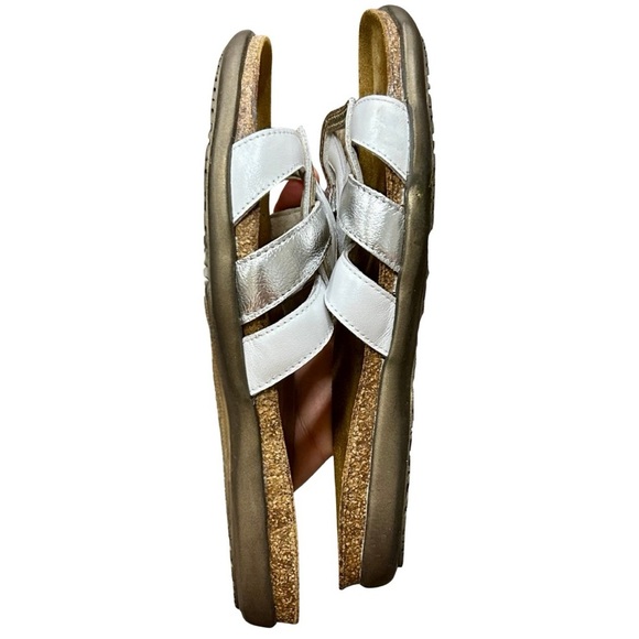 Naot Leather Slide Sandals – White & Metallic Gold – Size 37 (US 6) - Picture 3 of 8